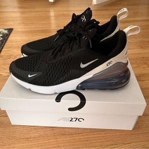 Nike Air Max 270